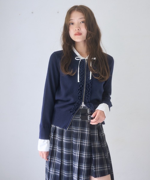 mellowneon（メロウネオン）の「2wayレイヤードフリルジップニット（ニット/セーター・レディース・ネイビー/ボルドー/チャコールグレー・FREE）」の8枚目の写真