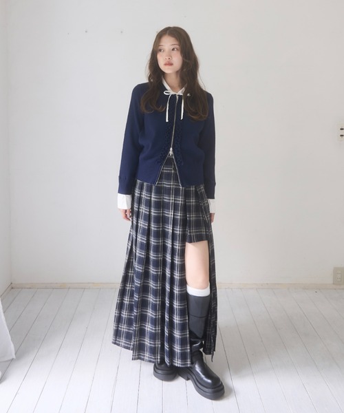 mellowneon（メロウネオン）の「2wayレイヤードフリルジップニット（ニット/セーター・レディース・ネイビー/ボルドー/チャコールグレー・FREE）」の7枚目の写真