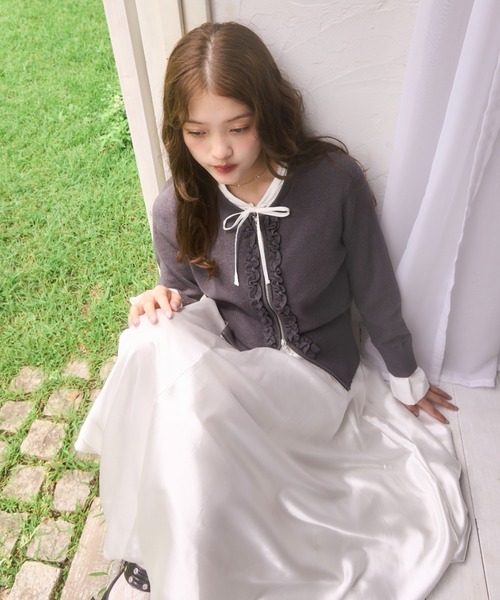 mellowneon（メロウネオン）の「2wayレイヤードフリルジップニット（ニット/セーター・レディース・ネイビー/ボルドー/チャコールグレー・FREE）」の6枚目の写真