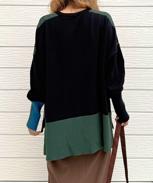 Q（キュー）の「配色リブニット（ニット/セーター・レディース・ブラウン/ブラック/チャコールグレー・MEDIUM）」の11枚目の写真