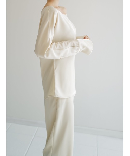 セール】off shoulder satin blouse（シャツ/ブラウス）｜celon