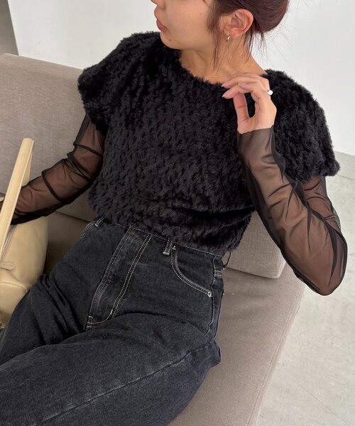 CAPRICIEUX LE'MAGE(カプリシューレマージュ)の「【セットアイテム】ミニファーチュールトップス(Tシャツ/カットソー・レディース・ブラック/オフホワイト・FREE)」の1枚目の写真
