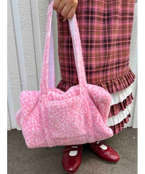 WC（ダブル シー）の「《秋冬新作★》モコモコレオパードバッグ（ショルダーバッグ・レディース・ブラウン/ピンク・FREE）」の10枚目の写真