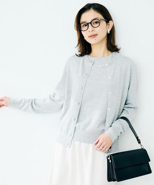 UNTITLED(アンタイトル)の「【洗える/アンサンブル可/ウール100%】ウールクルーカーディガン(カーディガン/ボレロ・レディース・ライトグレー/レッド系1/ブラック/ナチュラル/オフホワイト/ブルー系その他・48/44/04/03/02/01/00)」の14枚目の写真