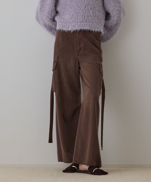 GRACE CONTINENTAL（グレースコンチネンタル）の「リュウカツイルカーゴパンツ（カーゴパンツ・レディース・ベージュ/ブラウン・38/36）」の2枚目の写真