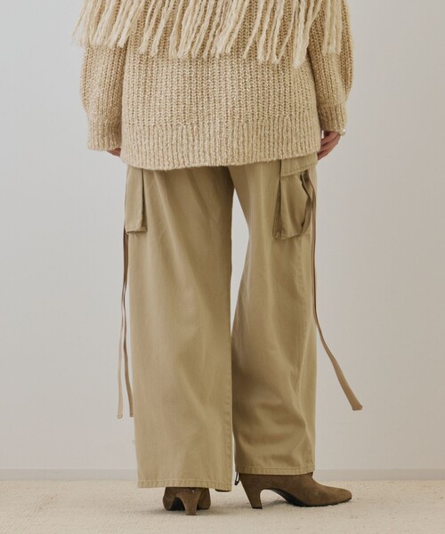 GRACE CONTINENTAL（グレースコンチネンタル）の「リュウカツイルカーゴパンツ（カーゴパンツ・レディース・ベージュ/ブラウン・38/36）」の21枚目の写真