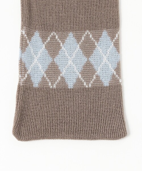 B:MING by BEAMS（ビーミングバイビームス）の「アーガイル マフラー（ユニセックス）（マフラー・メンズ・ブラウン/グレー・ONE SIZE）」の5枚目の写真