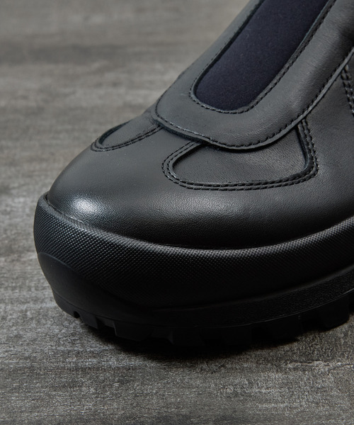 PADRONE(パドローネ)の「PADRONE パドローネ / GERMAN TRAINER SLIP-ON with 884C Vibram ビブラムソールスリッポンレザージャーマントレーナー 牛革 日本製 / PU8840-2009(スニーカー・メンズ・ブラック・43/42/41/40)」の16枚目の写真