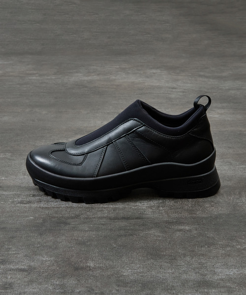 PADRONE(パドローネ)の「PADRONE パドローネ / GERMAN TRAINER SLIP-ON with 884C Vibram ビブラムソールスリッポンレザージャーマントレーナー 牛革 日本製 / PU8840-2009(スニーカー・メンズ・ブラック・43/42/41/40)」の14枚目の写真