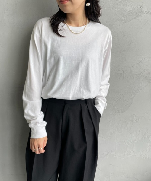 HANES（ヘインズ）の「[HANES/ヘインズ] 2P ジャパンフィット ロングスリーブパックTシャツ（アソート）（Tシャツ/カットソー・レディース・ホワイト×ブラック・M/L/XL）」の13枚目の写真