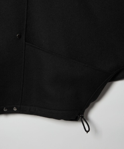 VACHEMENT（ヴァシュモン）の「＜VACHEMENT＞マルチ ボタン ショート ジャケット（その他アウター・レディース・ブラック・FREE）」の5枚目の写真