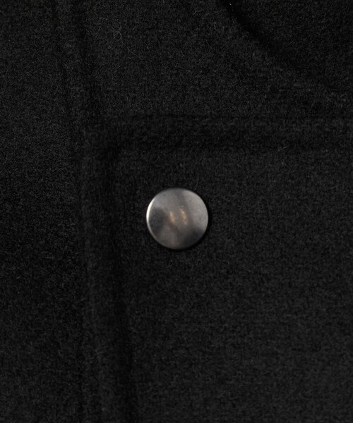 VACHEMENT（ヴァシュモン）の「＜VACHEMENT＞マルチ ボタン ショート ジャケット（その他アウター・レディース・ブラック・FREE）」の8枚目の写真