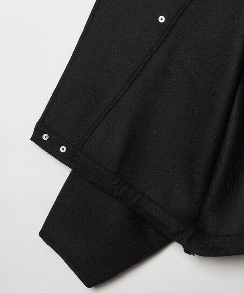 VACHEMENT（ヴァシュモン）の「＜VACHEMENT＞マルチ ボタン ショート ジャケット（その他アウター・レディース・ブラック・FREE）」の9枚目の写真