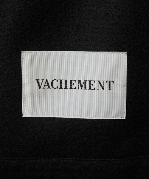 VACHEMENT（ヴァシュモン）の「＜VACHEMENT＞マルチ ボタン ショート ジャケット（その他アウター・レディース・ブラック・FREE）」の11枚目の写真