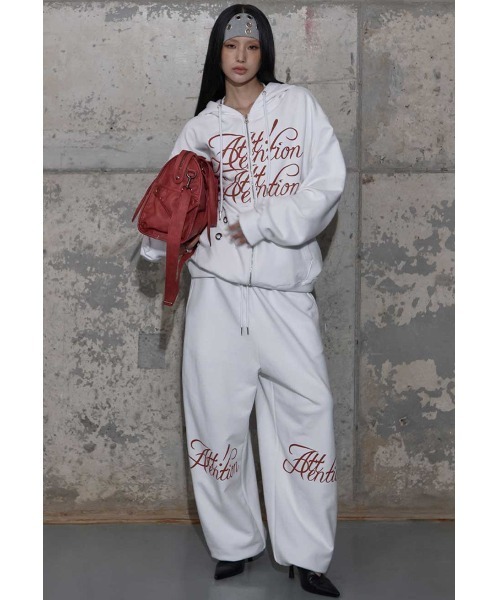 FANCY CLUB(ファンシークラブ)の「A'GEM/9 × .kom 『FANCY CLUB/ファンシークラブ』 ATTENTION EYELET HOODED ZIP-UP/アイレット フード ジップアップパーカー(パーカー・レディース・ホワイト/ブラック・FREE)」の3枚目の写真