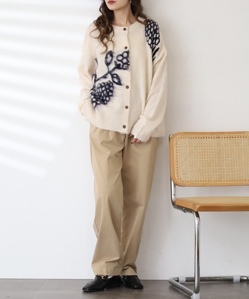 BARNDOOR(バーンドア)の「木の実 ジャカード カーデ(カーディガン/ボレロ・レディース・ブラウン/グレー/ネイビー/アイボリー・FREE)」の9枚目の写真