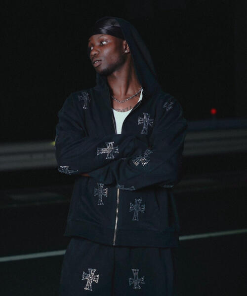 unknown London セットアップ　冬　黒　パーカー　スウェット unknown London セットアップ 冬 黒 パーカー スウェット UNKNOWN