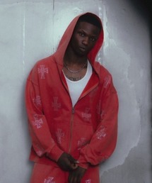 unknownLondon ジップパーカー 赤 unknownLondon ジップパーカー 赤 UNKNOWN LONDON(アンノウン