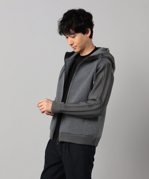 COMME CA MEN(コムサメン)の「ニットコンビ ジップアップパーカ(パーカー・メンズ・ベージュ/チャコールグレー/ブラック・L/M)」の2枚目の写真