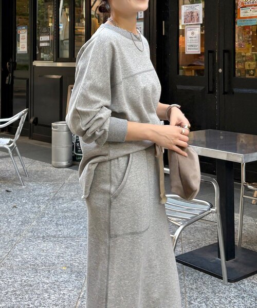 DouDou（ドゥドゥ）の「【インフルエンサーOKOCHI企画】裏毛ナンバリングプルオーバー（スウェット・レディース・ブラウン/グレー・FREE）」の6枚目の写真