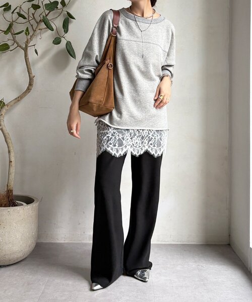 DouDou（ドゥドゥ）の「【インフルエンサーOKOCHI企画】裏毛ナンバリングプルオーバー（スウェット・レディース・ブラウン/グレー・FREE）」の11枚目の写真