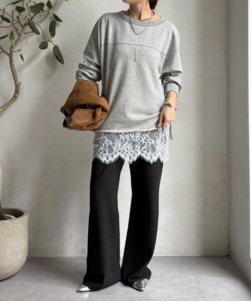 DouDou（ドゥドゥ）の「【インフルエンサーOKOCHI企画】裏毛ナンバリングプルオーバー（スウェット・レディース・ブラウン/グレー・FREE）」の12枚目の写真