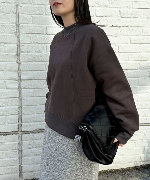 fredy emue（フレディエミュ）の「両面起毛モックネックスウェットプルオーバー（スウェット・レディース・ライトグレー/アイボリー/ライトブルー/チャコールグレー・38）」の10枚目の写真