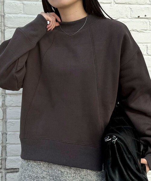 fredy emue（フレディエミュ）の「両面起毛モックネックスウェットプルオーバー（スウェット・レディース・ライトグレー/アイボリー/ライトブルー/チャコールグレー・38）」の12枚目の写真