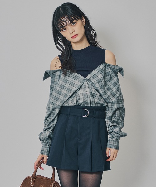 REDYAZEL（レディアゼル）の「ウールライクタックショートパンツ（その他パンツ・レディース・グレー/ベージュ/ネイビー・SMALL/MEDIUM）」の14枚目の写真