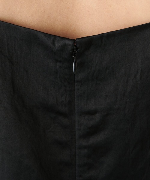 Whim Gazette（ウィムガゼット）の「サテンキャミソール（キャミソール・レディース・ブラック/オフホワイト・FREE）」の16枚目の写真