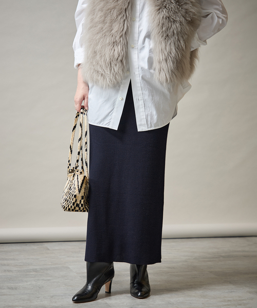 Embraced wool RIB スカート