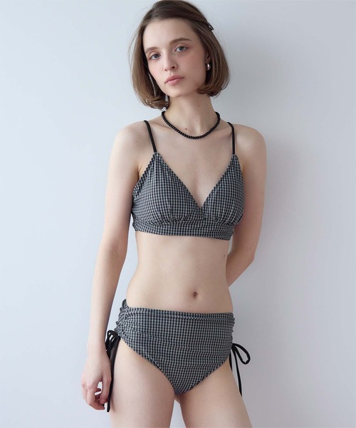 SEA DRESS(シードレス)の「Vネックシンプルデザインビキニ/水着(水着・レディース・ブラック系その他/ブラック/ライトブルー/アイボリー/ブラウン・L/M/S)」の9枚目の写真