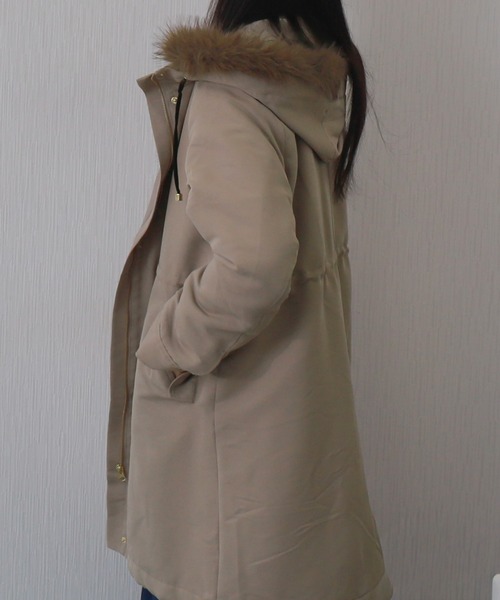 libelle more(リベル モア)の「【撥水加工付】裏ボアフードモッズコート(モッズコート・レディース・カーキ/ブラック/ネイビー/ベージュ・M/L)」の9枚目の写真