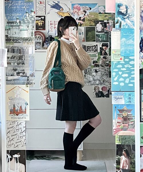 MUSINSA STANDARD WOMAN（ムシンサスタンダードウーマン）の「ウィメンズ コーデュロイ プリーツ ミニスカート [ブラック]（スカート・レディース・その他・SMALL/MEDIUM/LARGE/X-SMALL）」の9枚目の写真