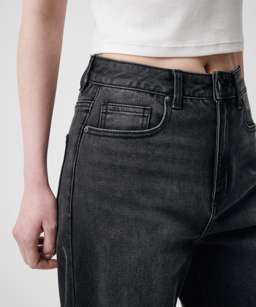 MUSINSA STANDARD WOMAN（ムシンサスタンダードウーマン）の「[クールタンダード] ウィメンズ ストレート デニムパンツ [ウォッシュドブラック]（デニムパンツ・レディース・その他・26/27/28/29/30/24/25）」の5枚目の写真