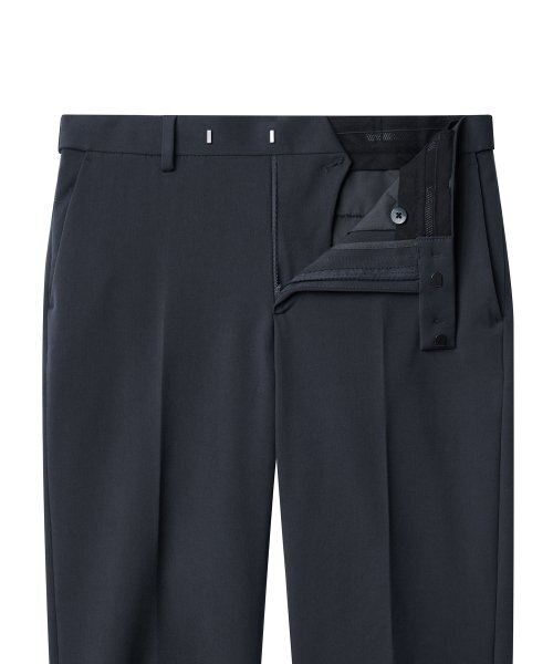 MUSINSA STANDARD（ムシンサスタンダード）の「リラックステーパードヒドゥンバンディングクロップスラックス[アイアングレー]（スラックス・メンズ・その他・40/42/32/30/31/26/27/28/29/38）」の3枚目の写真