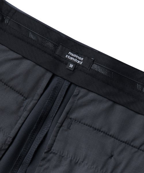 MUSINSA STANDARD（ムシンサスタンダード）の「リラックステーパードヒドゥンバンディングクロップスラックス[アイアングレー]（スラックス・メンズ・その他・40/42/32/30/31/26/27/28/29/38）」の6枚目の写真