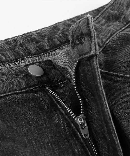 TRILLION(トリリオン)の「バイオストーンウォッシュワイドデニムパンツ(DEEP GRAY)(デニムパンツ・メンズ・その他・SMALL/MEDIUM/LARGE/X-LARGE)」の4枚目の写真
