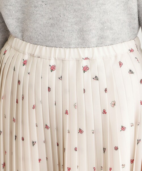 LAURA ASHLEY(ローラアシュレイ)の「【洗える/同柄アイテムあり】ライリー バタフライズ柄 プリーツスカート(スカート・レディース・ベージュ系/ネイビー系・38/40)」の14枚目の写真