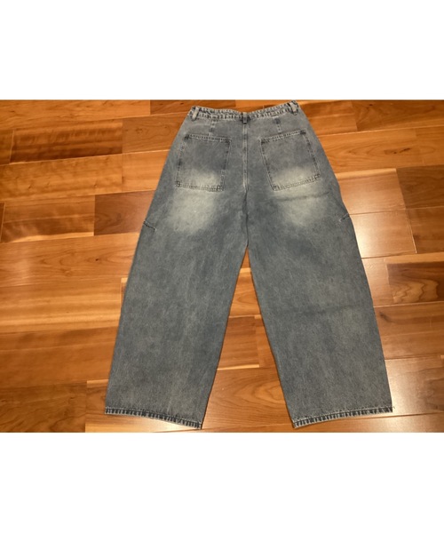 Bling Leads（ブリングリーズ）の「【Bls】【Bling Leads】ユーズド加工バレルレッグデニムパンツ（デニムパンツ・メンズ・ホワイト/ブルー系その他・MEDIUM/LARGE）」の4枚目の写真