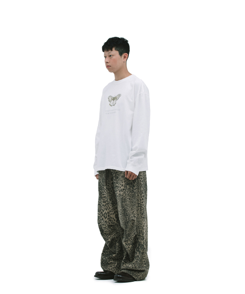 DEFGARMENTS（デフグラメンツ）の「FLY DTP LONG SLEEVE  [WHITE]（Tシャツ/カットソー・レディース・その他・MEDIUM/LARGE）」の4枚目の写真