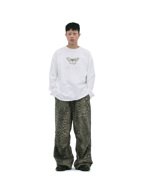 DEFGARMENTS（デフグラメンツ）の「FLY DTP LONG SLEEVE  [WHITE]（Tシャツ/カットソー・レディース・その他・MEDIUM/LARGE）」の3枚目の写真