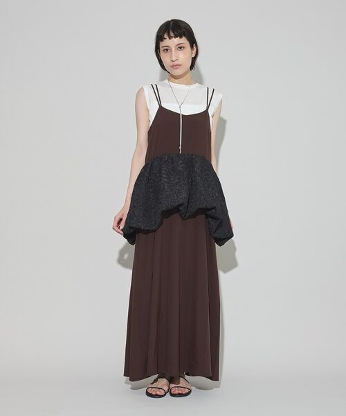 GARAGE OF GOOD CLOTHING（ガレージオブグッドクロージング）の「バルーンレイヤードワンピース（ワンピース・レディース・ブラック/ブラウン・FREE）」の2枚目の写真