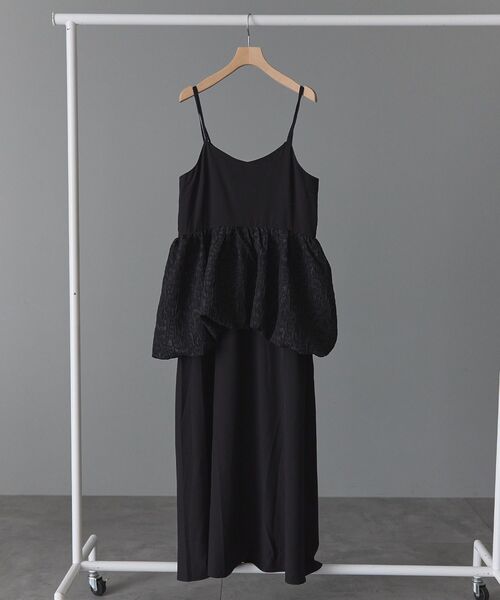 GARAGE OF GOOD CLOTHING（ガレージオブグッドクロージング）の「バルーンレイヤードワンピース（ワンピース・レディース・ブラック/ブラウン・FREE）」の17枚目の写真