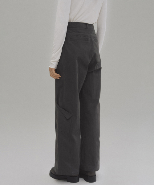 ANDNEEDS(アンドニーズ)の「Lio side pocket pants (charcoal gray)(その他パンツ・レディース・その他・SMALL/MEDIUM)」の4枚目の写真