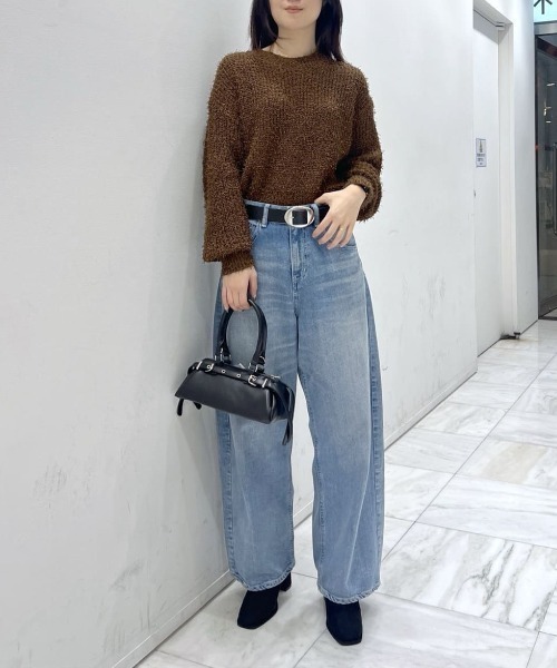 AZUL by moussy(アズールバイマウジー)の「【身長/骨格別着用画像あり】L/B ライトオンスカーブデニム(デニムパンツ・レディース・ライトブルー・23inch/24inch/25inch/26inch)」の19枚目の写真
