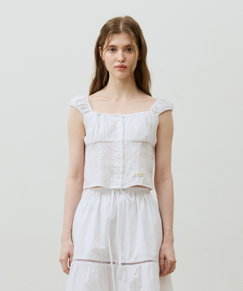 ARI(アリ)の「CUDDLY SLEEVELESS TOP / WHITE(シャツ/ブラウス・レディース・ホワイト・FREE)」の3枚目の写真
