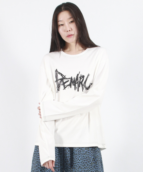 DEMARC(ドゥマーク)の「GRAFFITI LOGO TEXT BOXY LONG SLEEVE - White(Tシャツ/カットソー・レディース・その他・LARGE/MEDIUM)」の10枚目の写真