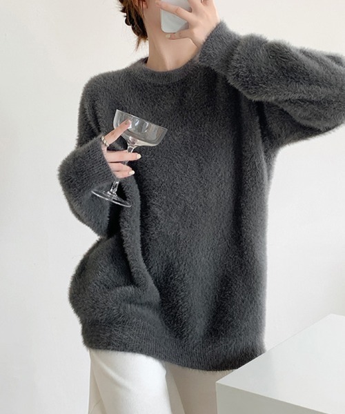 ReRe(リリ)の「ふわふわ素材ニットトップス(ニット/セーター・レディース・ダークベージュ/ライトイエロー/ロイヤルブルー/ミント/ダークパープル/ダークグレー/ライトグリーン/オレンジ/ピンク/オフホワイト/ブラウン/ブラック・FREE)」の4枚目の写真
