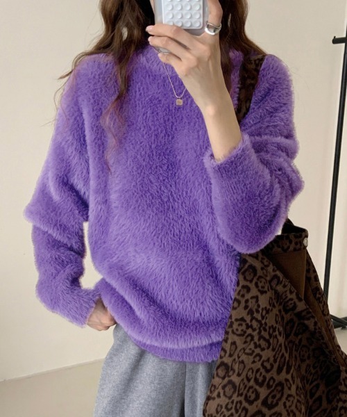 ReRe(リリ)の「ふわふわ素材ニットトップス(ニット/セーター・レディース・ダークベージュ/ライトイエロー/ロイヤルブルー/ミント/ダークパープル/ダークグレー/ライトグリーン/オレンジ/ピンク/オフホワイト/ブラウン/ブラック・FREE)」の2枚目の写真